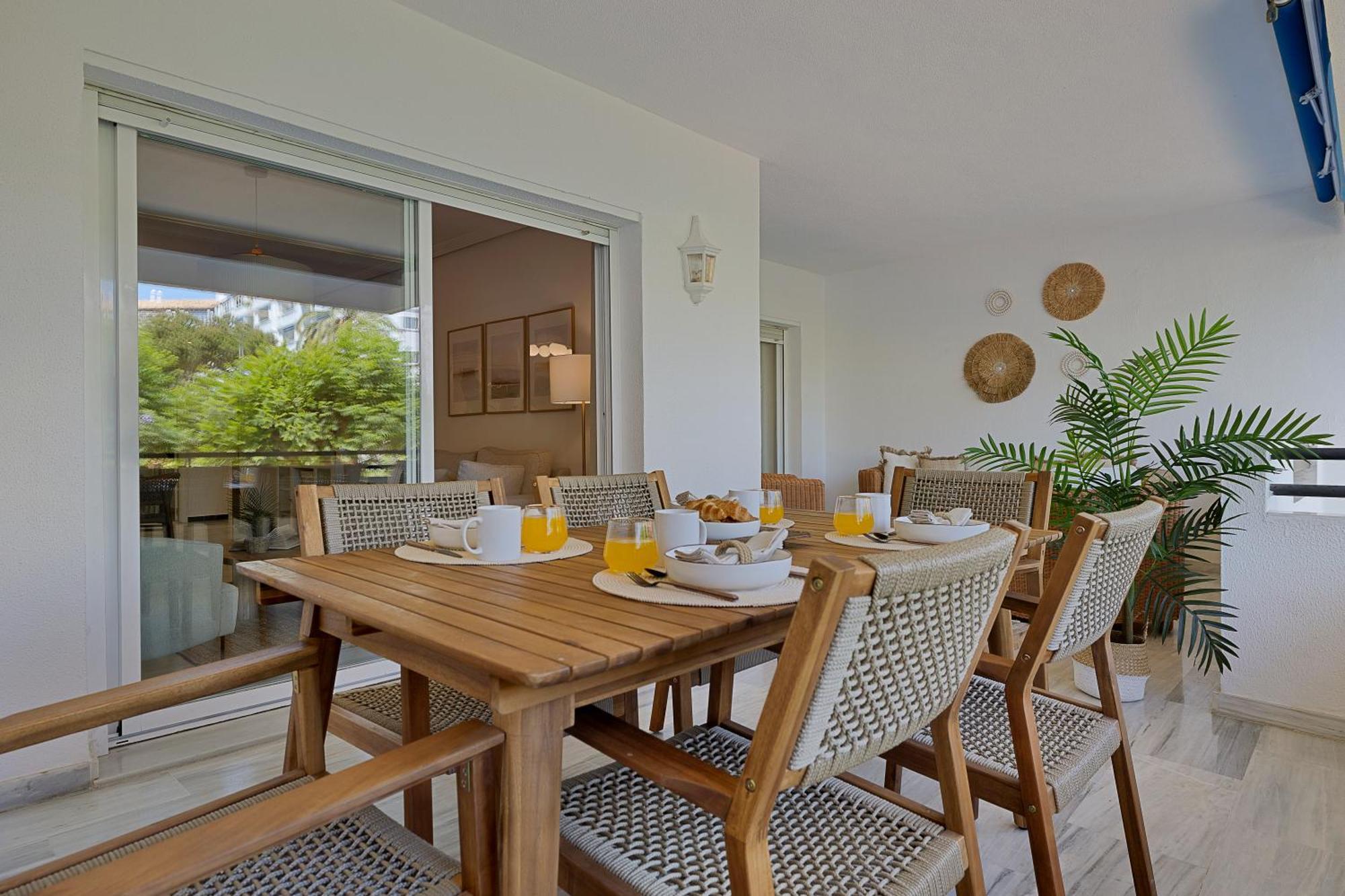 2 Bedroom Apartment In Medina Garden - Puerto Banus Marbella Exterior foto