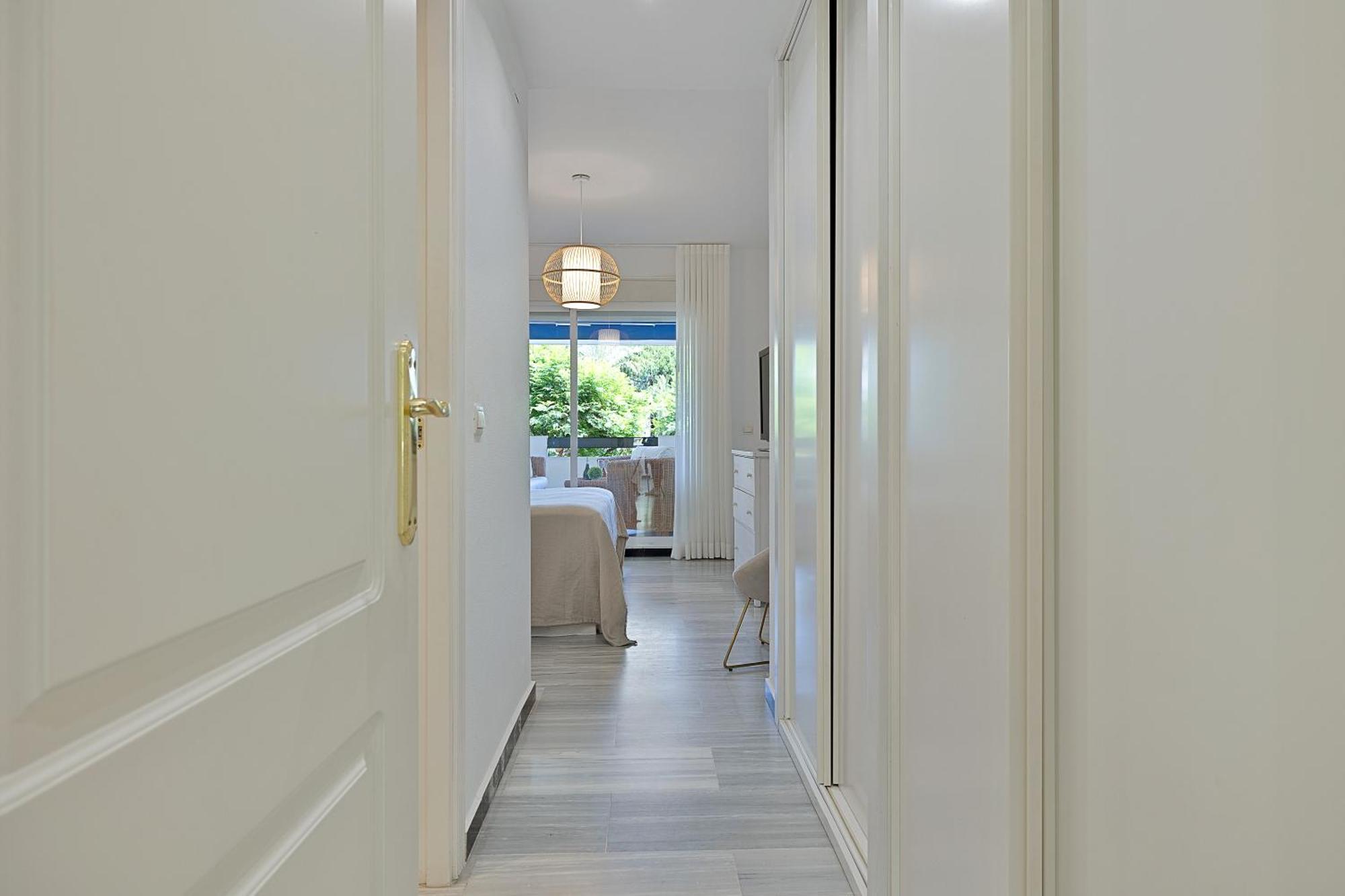 2 Bedroom Apartment In Medina Garden - Puerto Banus Marbella Exterior foto
